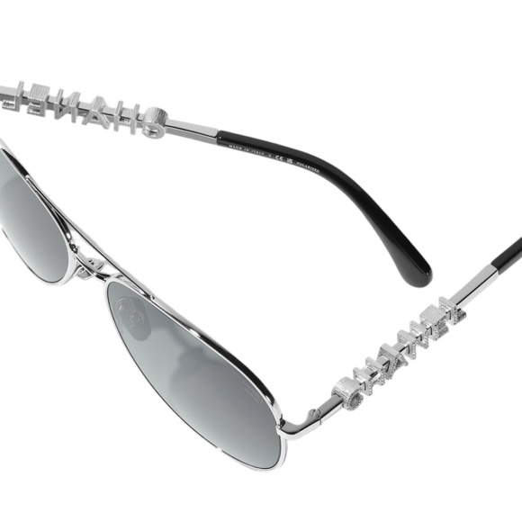 Chanel pilot polarized sunglasses - Picture 6 of 13